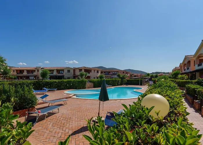 Mandorlo Apartment *